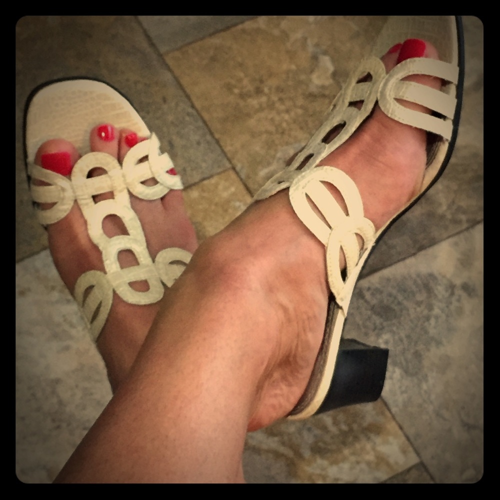 Life Stride open toed slip on sandals 7 1/2
